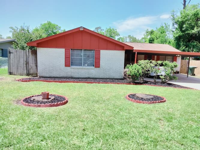 Raph's Lawn, Landscaping & More in Beaumont, TX