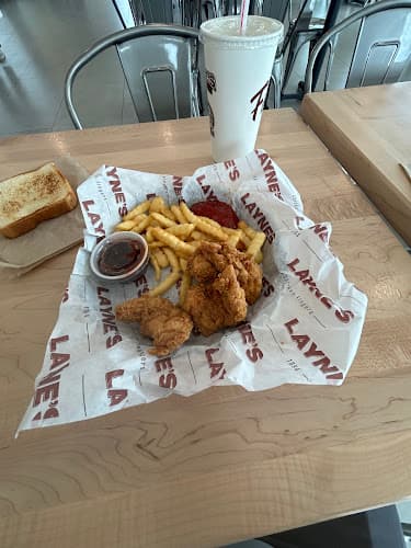 Layne's Chicken Fingers- Nederland