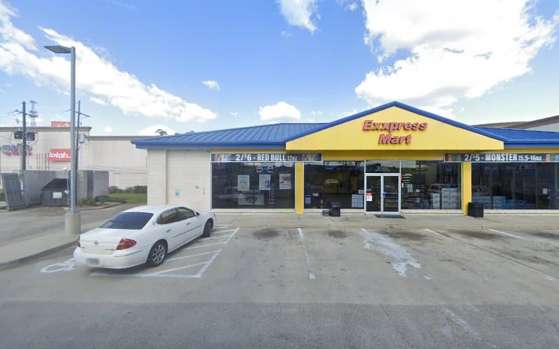 Exxpress Mart