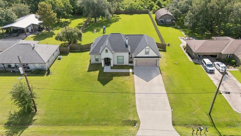 Lisa Marino REALTOR, Marino Real Estate