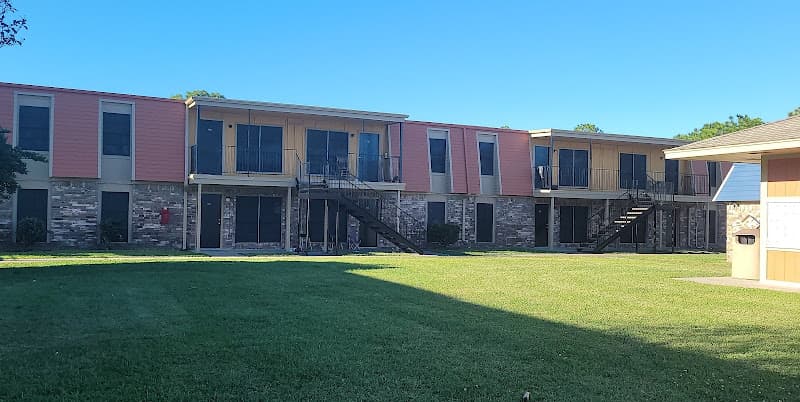 The Pointe Apartment Homes