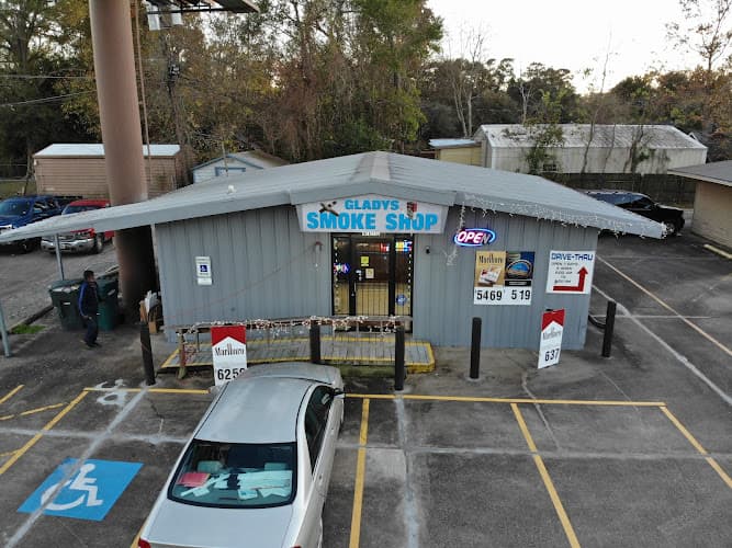 Gladys Liquor