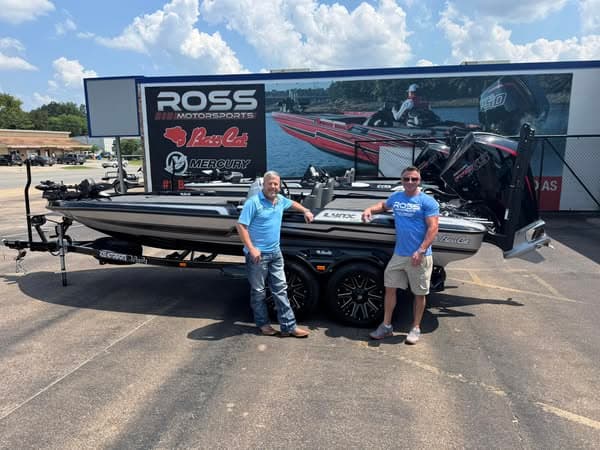 Ross Motorsports THE # 1 Bass Cat Boat Dealer in the Nation !
