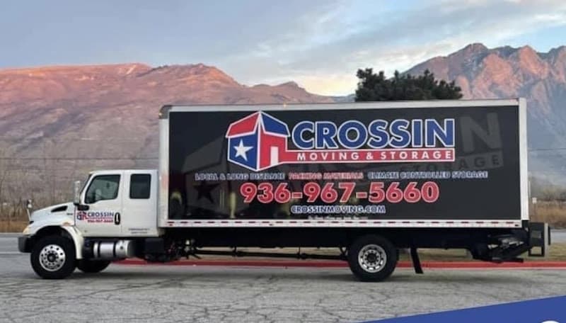 Crossin Moving