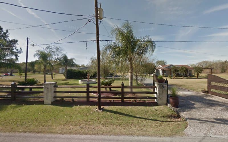 Castaneda Lawn Service LLC in Beaumont, TX