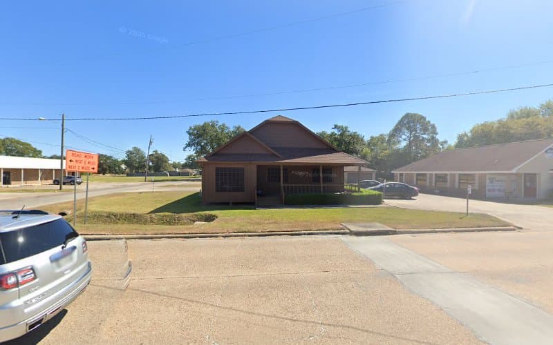 Dental Clinic in Groves, TX