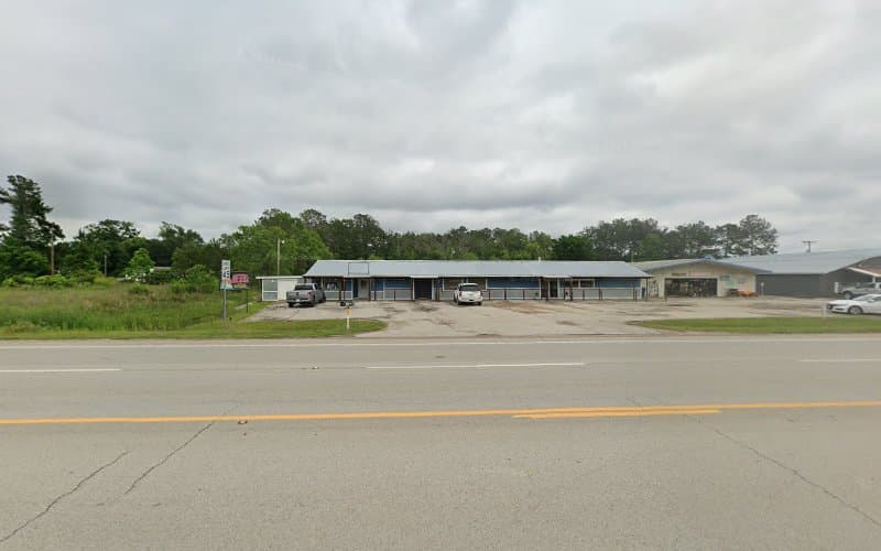 Swanky Magnolia Boutique in Kirbyville, TX