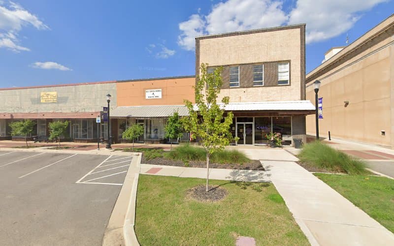 Deb's Boutique in Center, TX