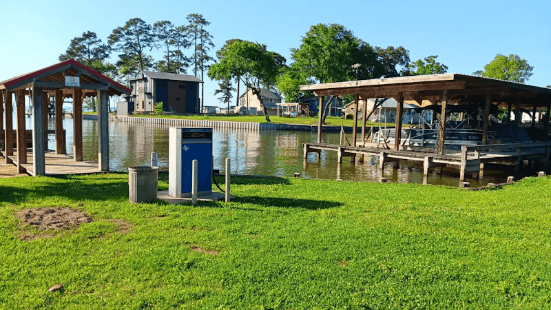 Penwaugh RV Resort & Marina in Livingston, TX