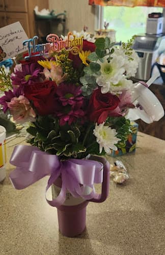 Robinson's Imports & Flowers