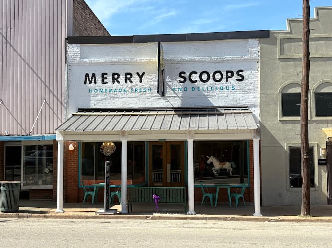Merry Scoops