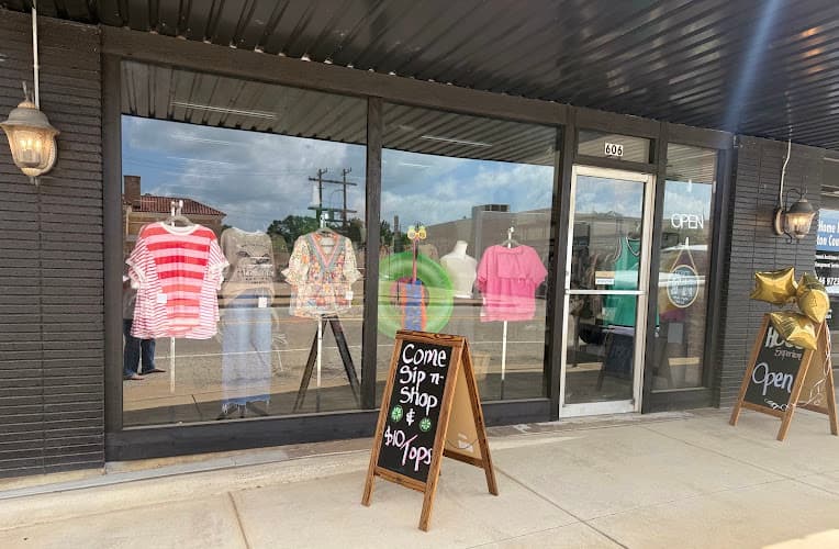 HOCO Boutique in Crockett, TX