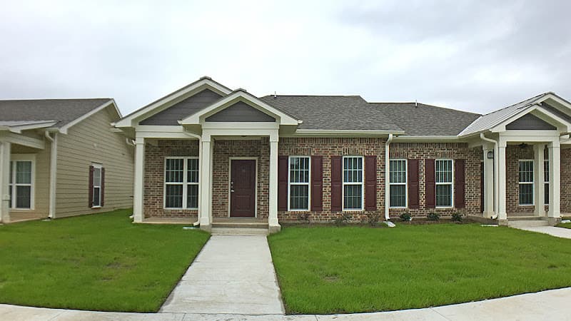 Edison Square in Port Arthur, TX