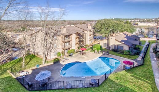 Woodland Trails Apartments