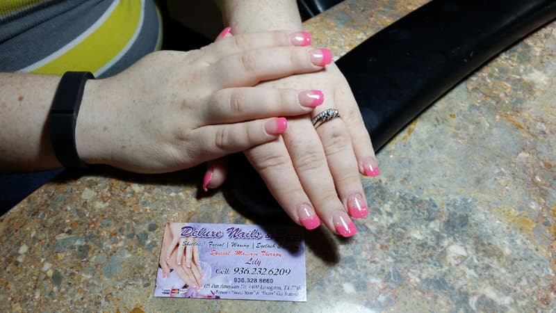 Deluxe Nails & Spa
