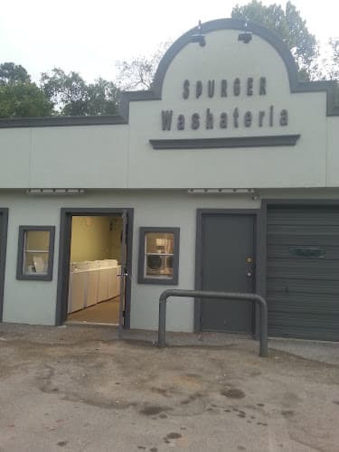 Mini Mart Wash House