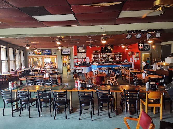Stump Restaurant & Club