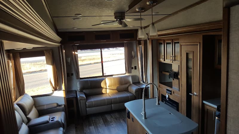 Golden Triangle Homes & RV's