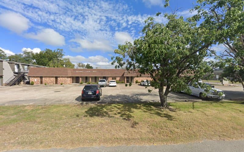 Phillips & Laughlin: Laughlin J R DDS in Beaumont, TX