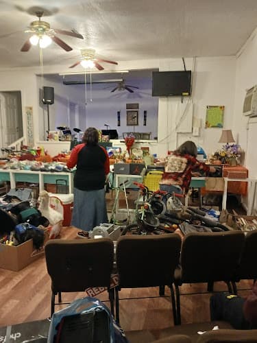 Youth In Praise - Food Distribution Center