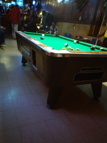 Lane's Lounge