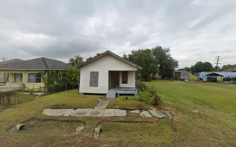 Dobedi Store in Port Arthur, TX