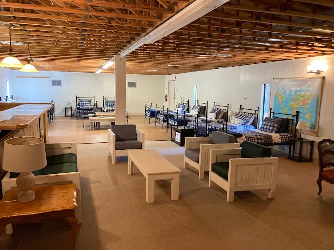 Tall Timbers Retreat & Lodge