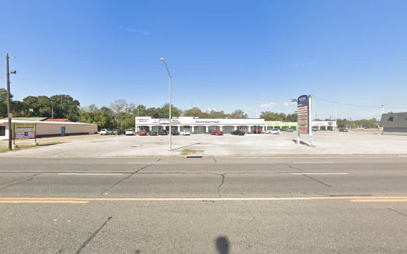 Young's Beauty Mart
