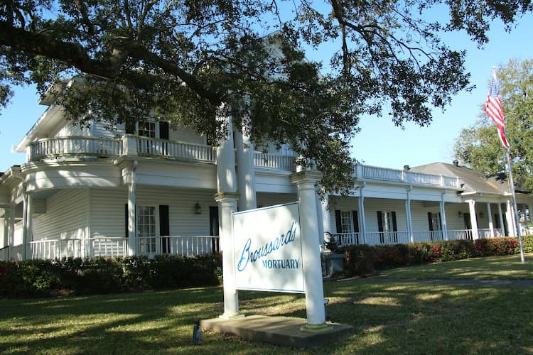 Broussard's Mortuary (Nederland)
