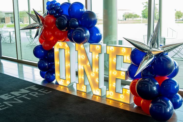 RE/MAX ONE
