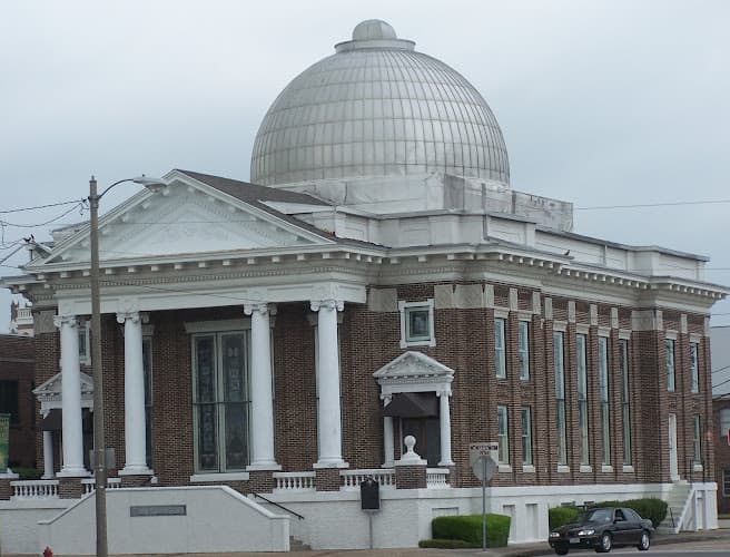 First Baptist Church (Former) - Historical Building