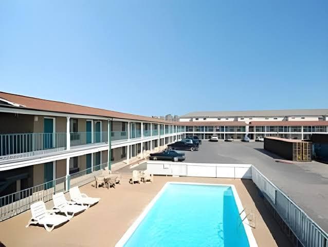 Travel Inn