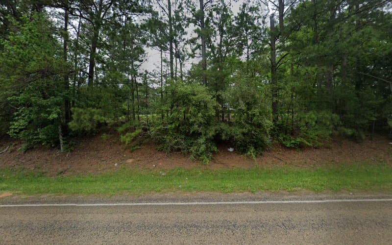 Jean's Flower Nursery in Colmesneil, TX