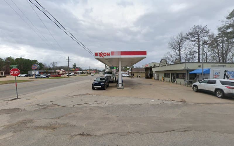 Exxon in Woodville, TX